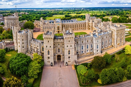 Royal Legacies: Ancient Palaces to Step Into History